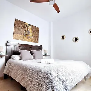  Apartment Loft Centrico En Cercano Al Tajo Y Plaza De Toros Con Wifi Y Parking Opcional Spanien
